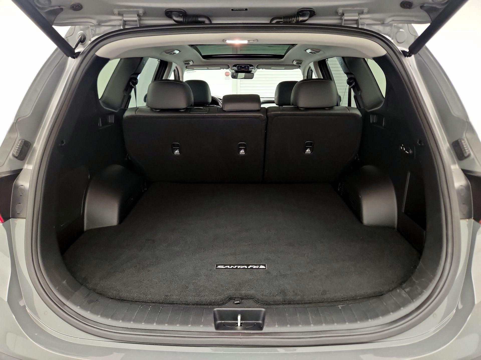 Thumbnail: 2023 Hyundai Santa Fe - 20