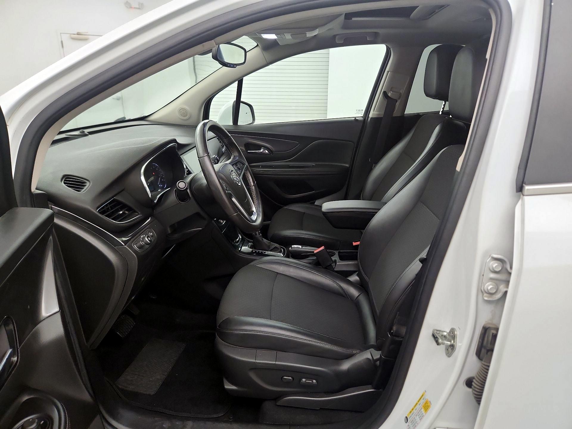 Thumbnail: 2018 Buick Encore - 9