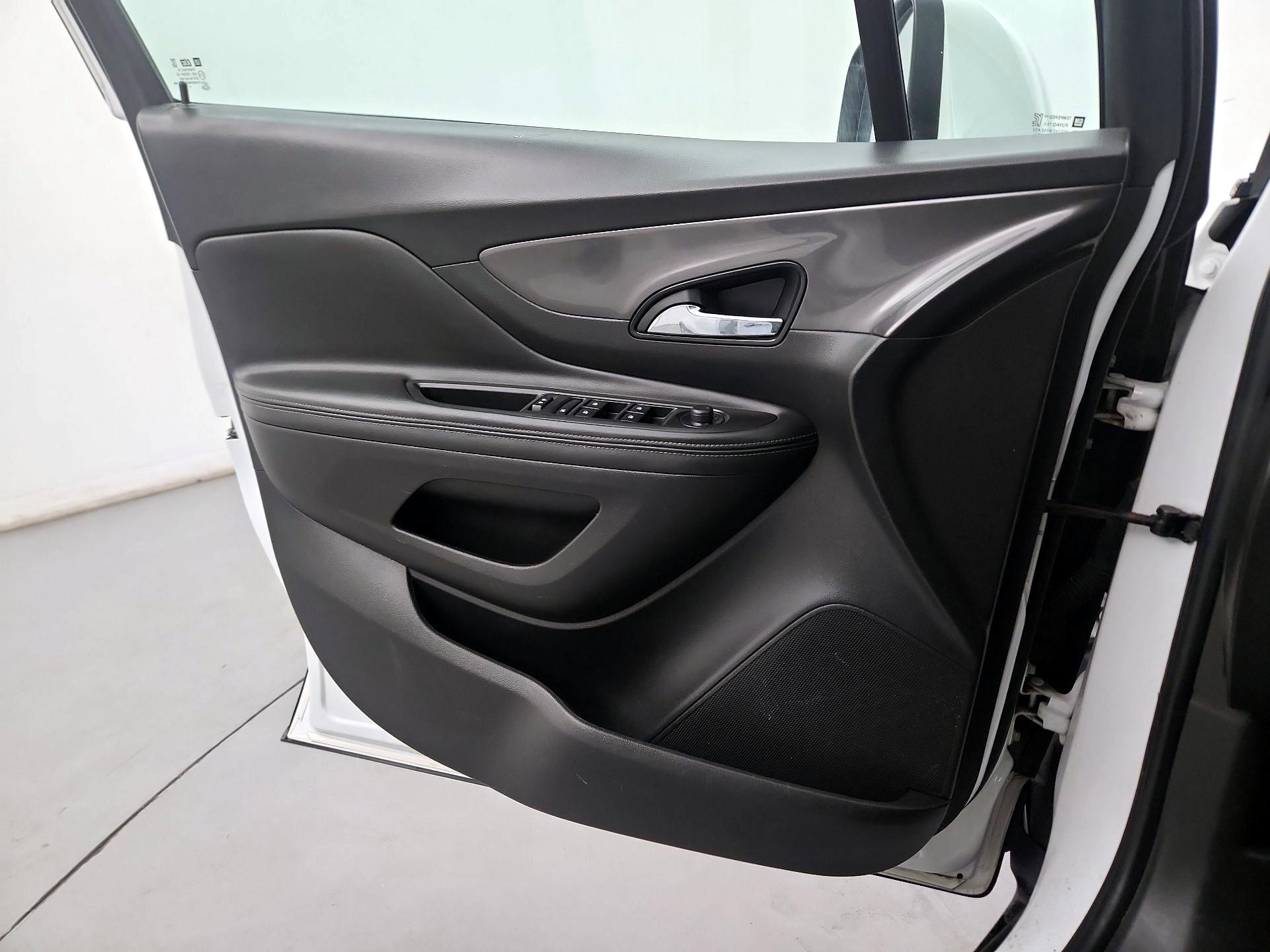 Thumbnail: 2018 Buick Encore - 10