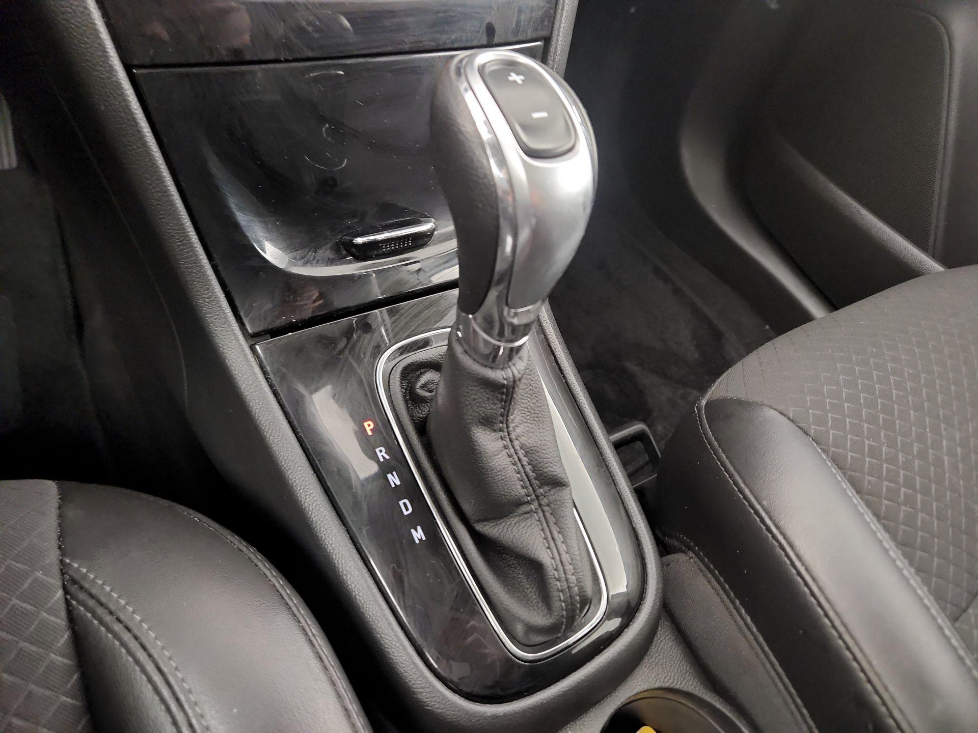 Thumbnail: 2018 Buick Encore - 15