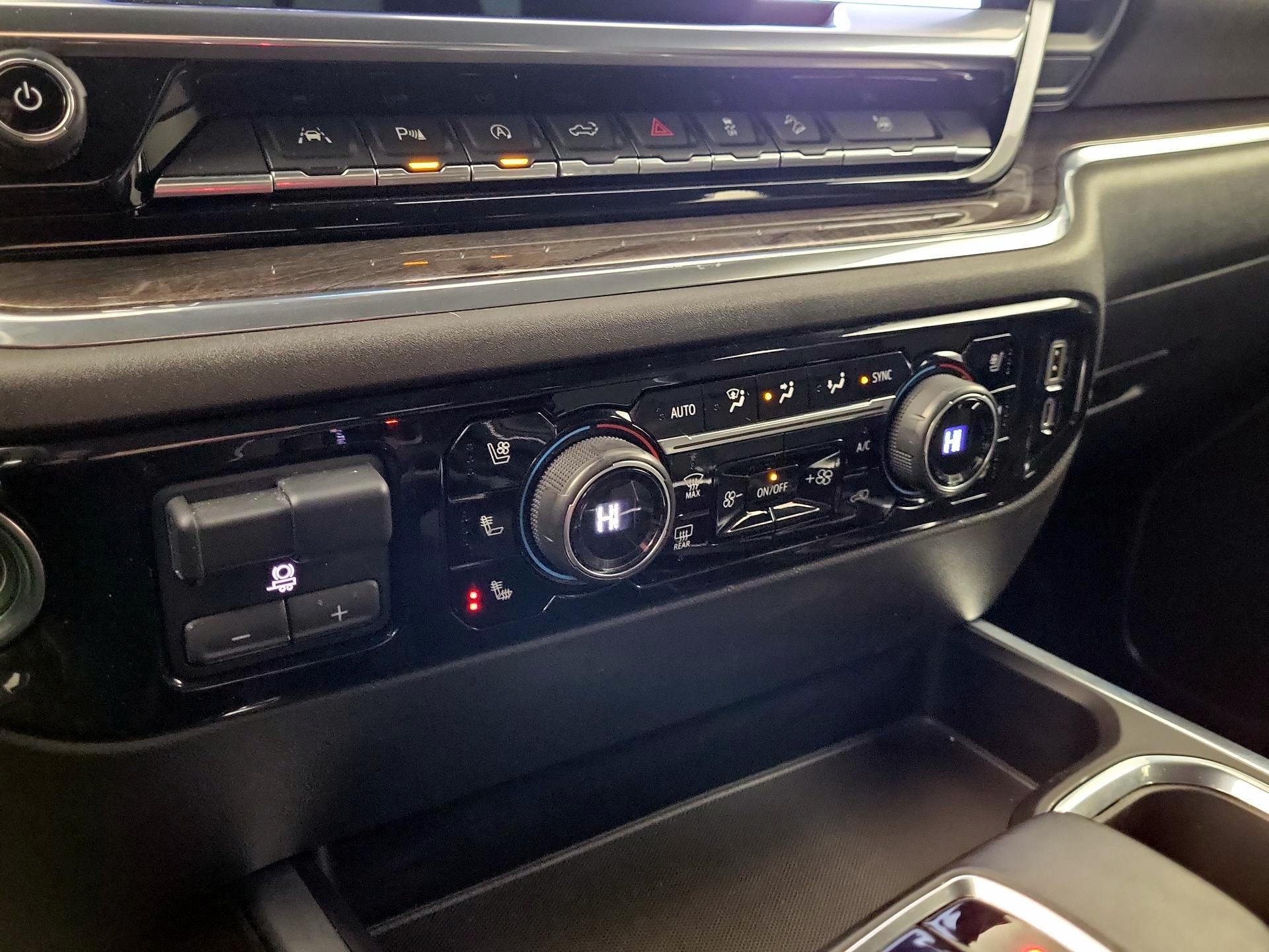 Thumbnail: 2023 Chevrolet Silverado 1500 - 14