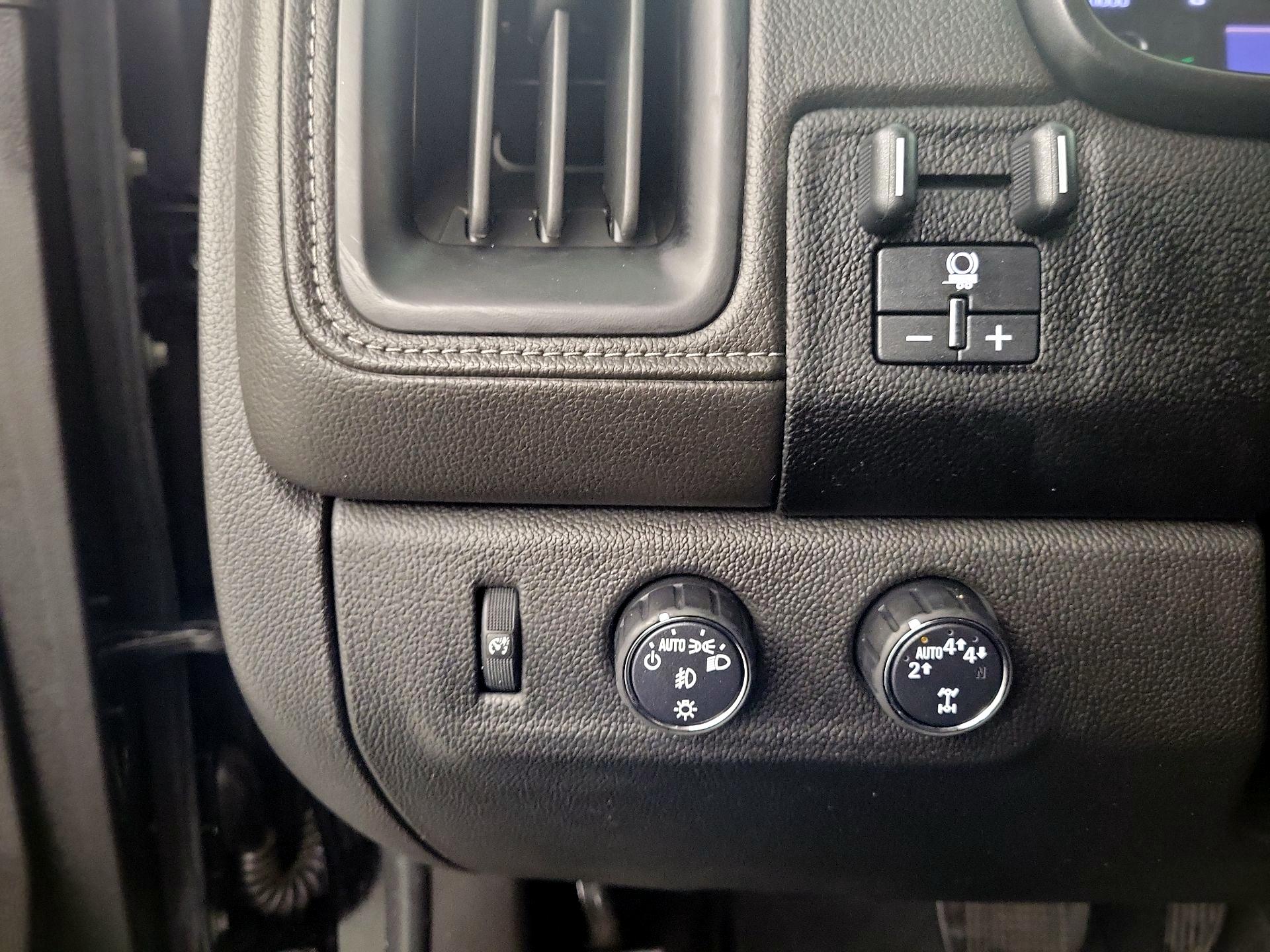 Thumbnail: 2021 GMC Canyon - 11