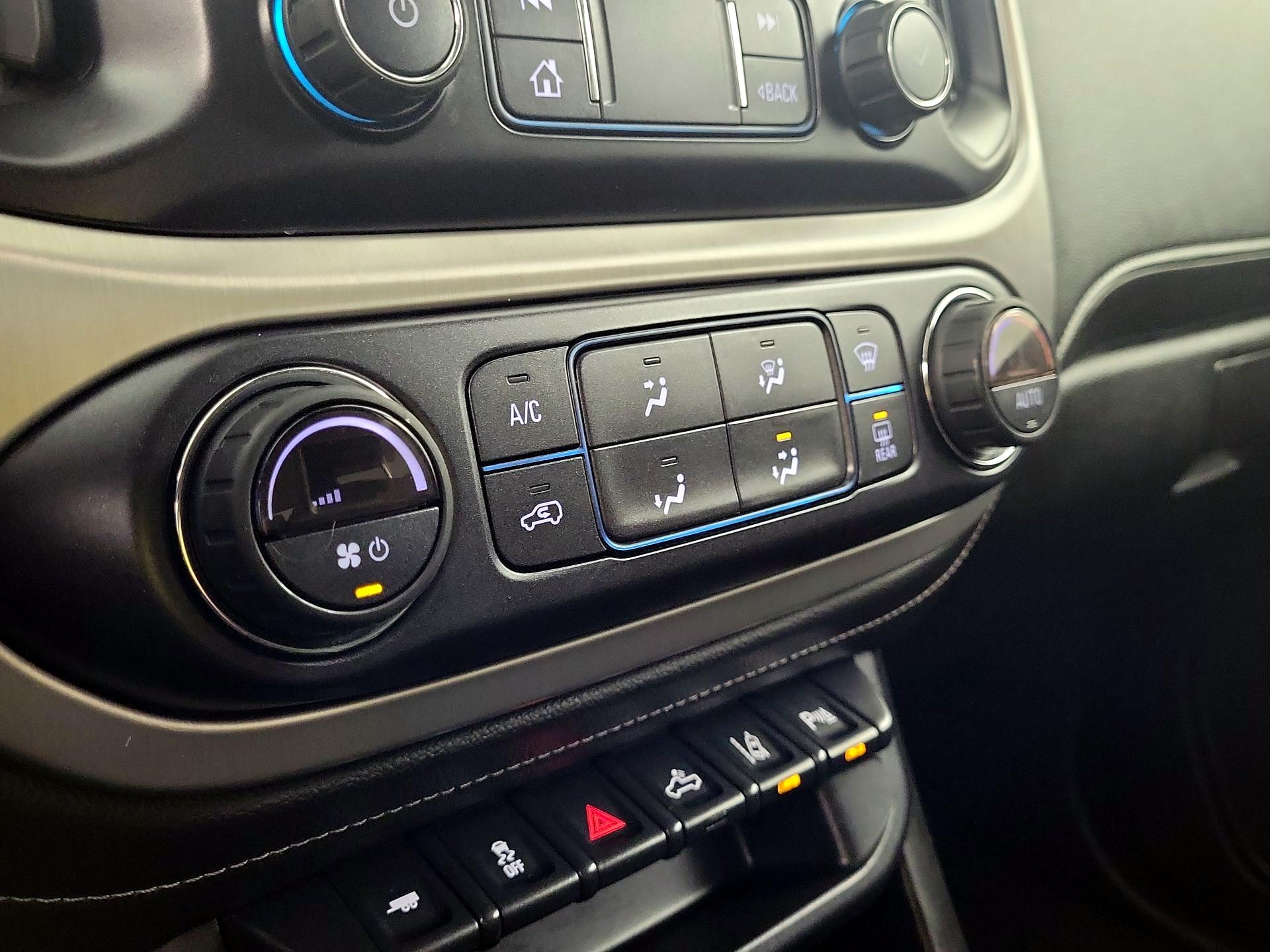 Thumbnail: 2021 GMC Canyon - 14