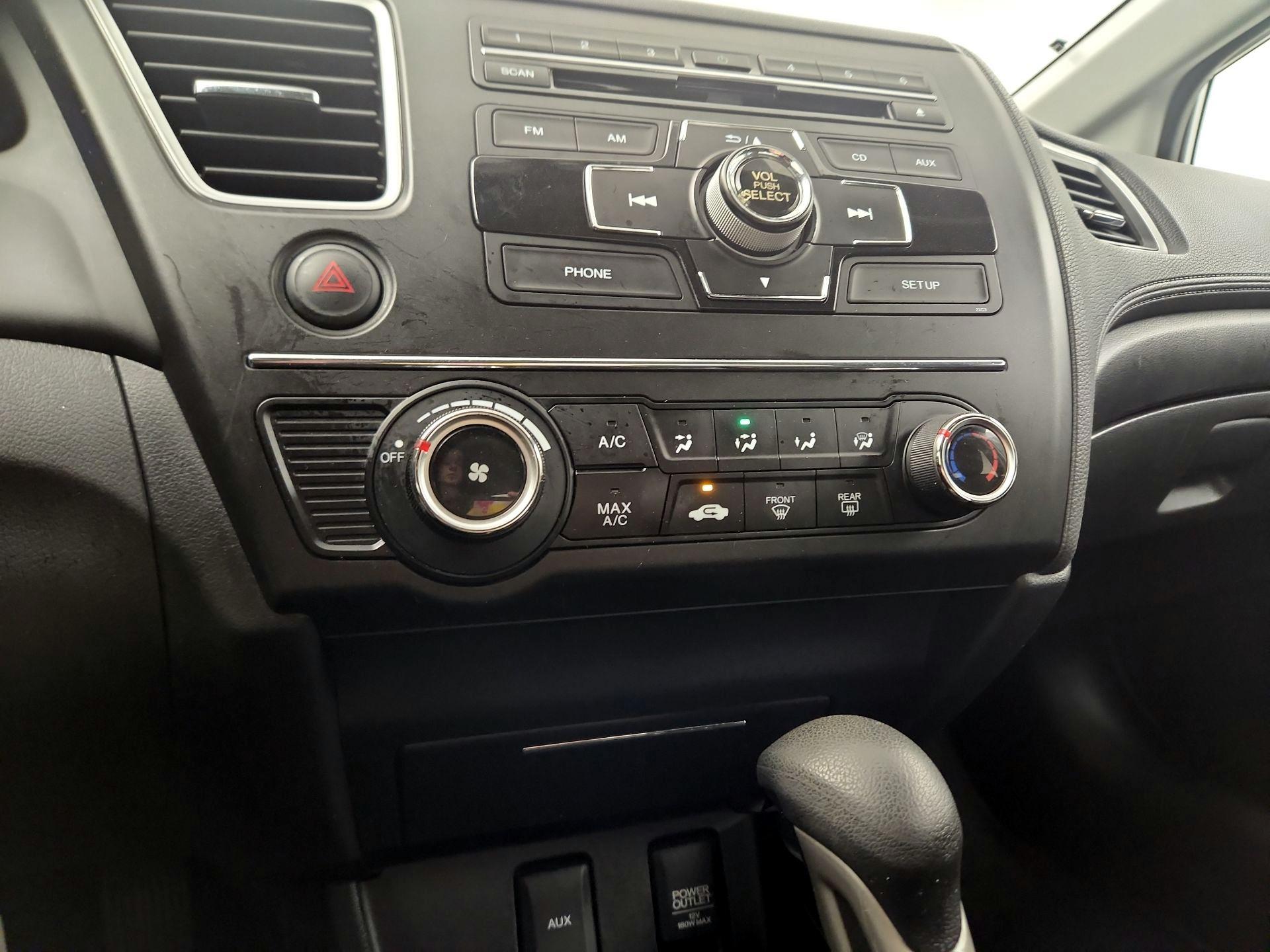 Thumbnail: 2015 Honda Civic - 14