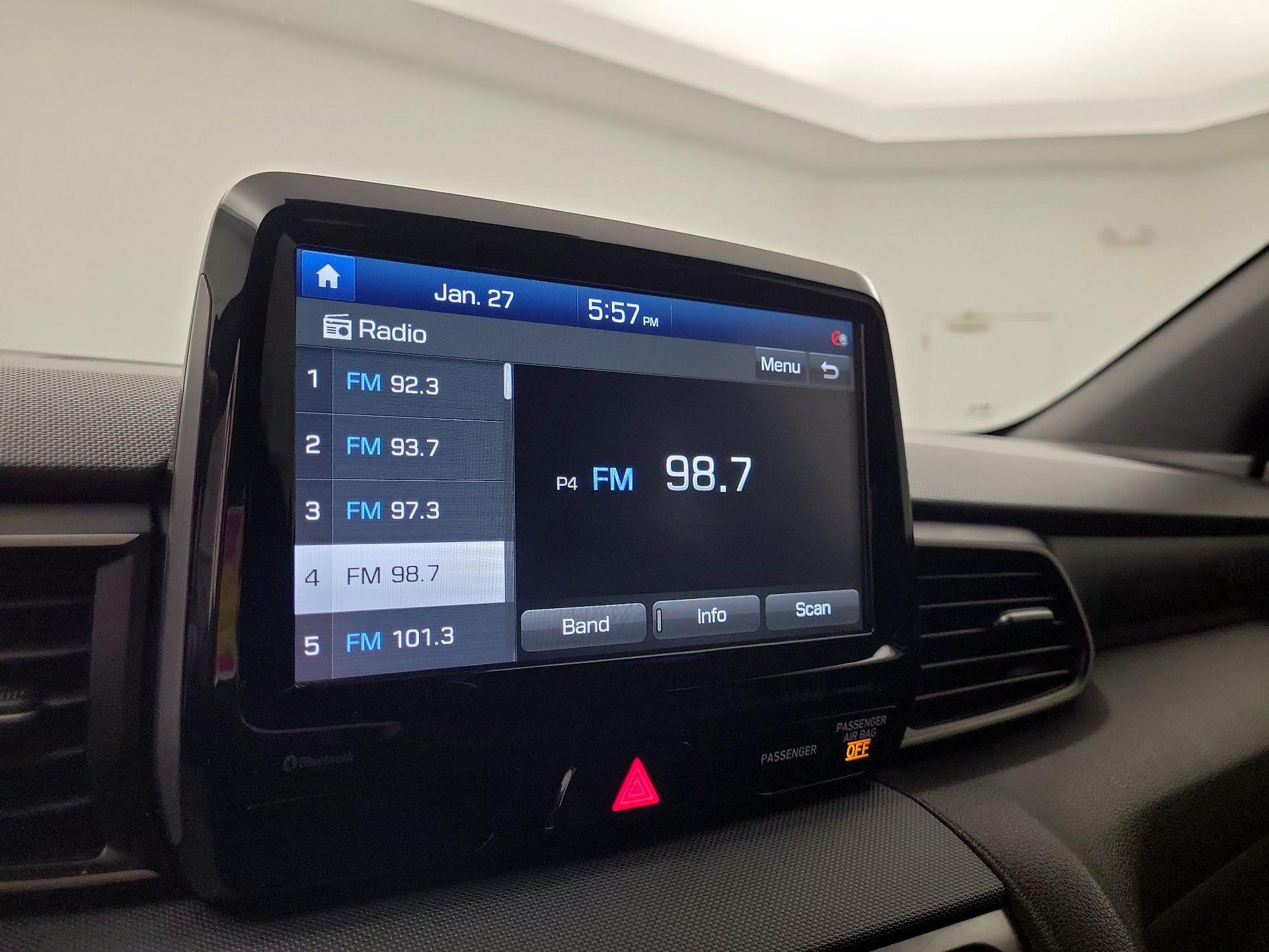 Thumbnail: 2020 Hyundai Veloster - 13