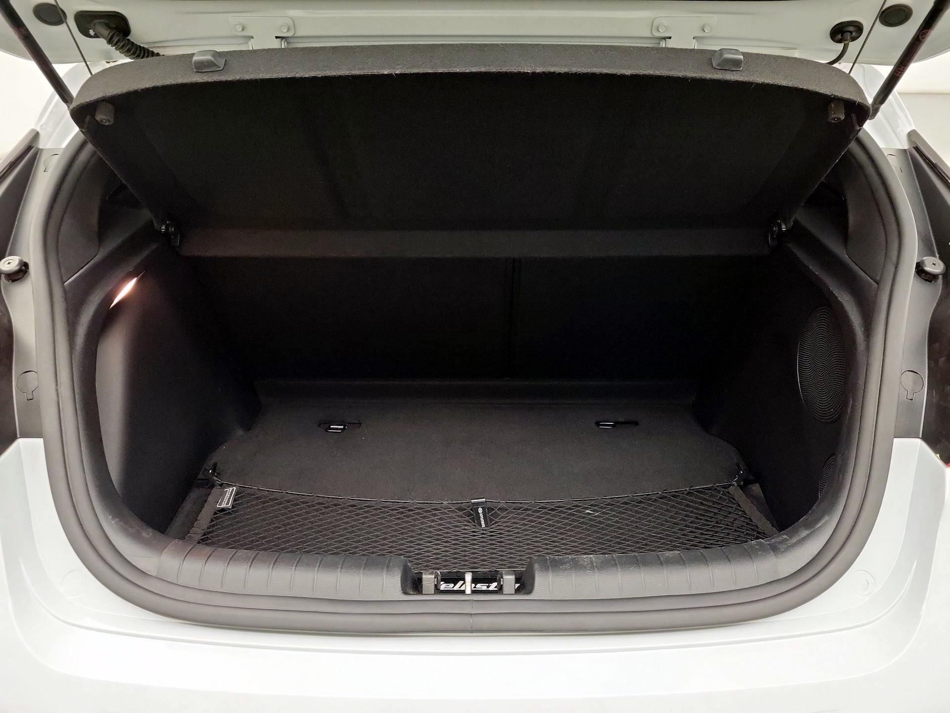 Thumbnail: 2020 Hyundai Veloster - 19