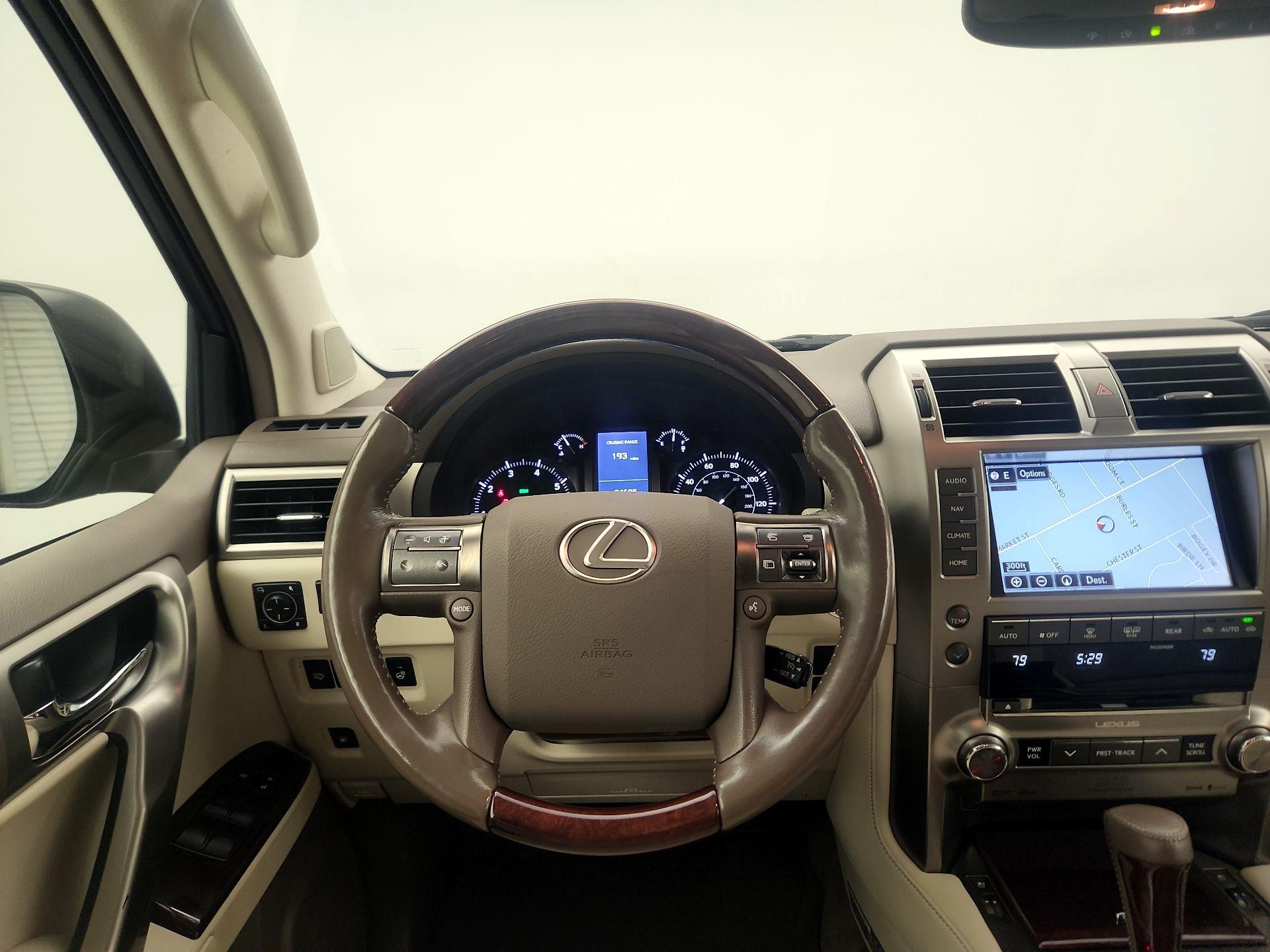 Thumbnail: 2015 Lexus GX - 10