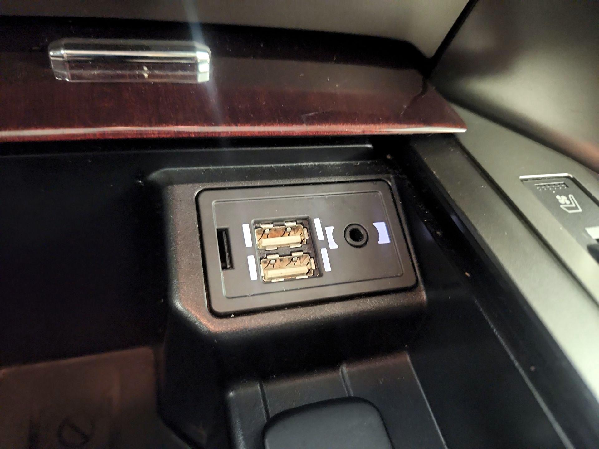 Thumbnail: 2015 Lexus GX - 19