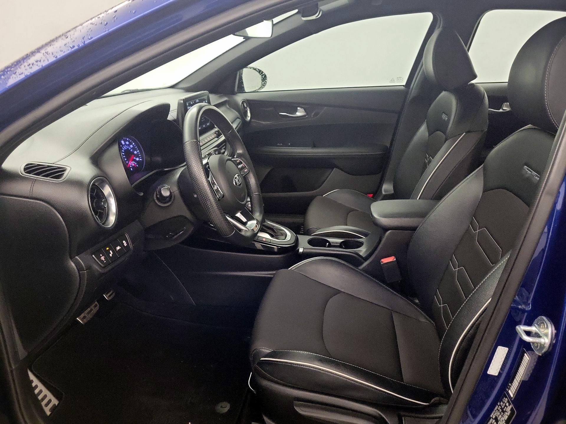 Thumbnail: 2021 Kia Forte - 9