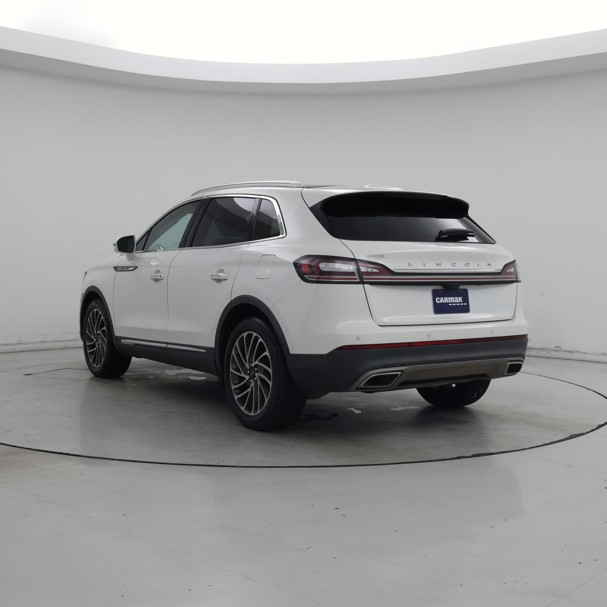 Thumbnail: 2020 Lincoln Nautilus - 2
