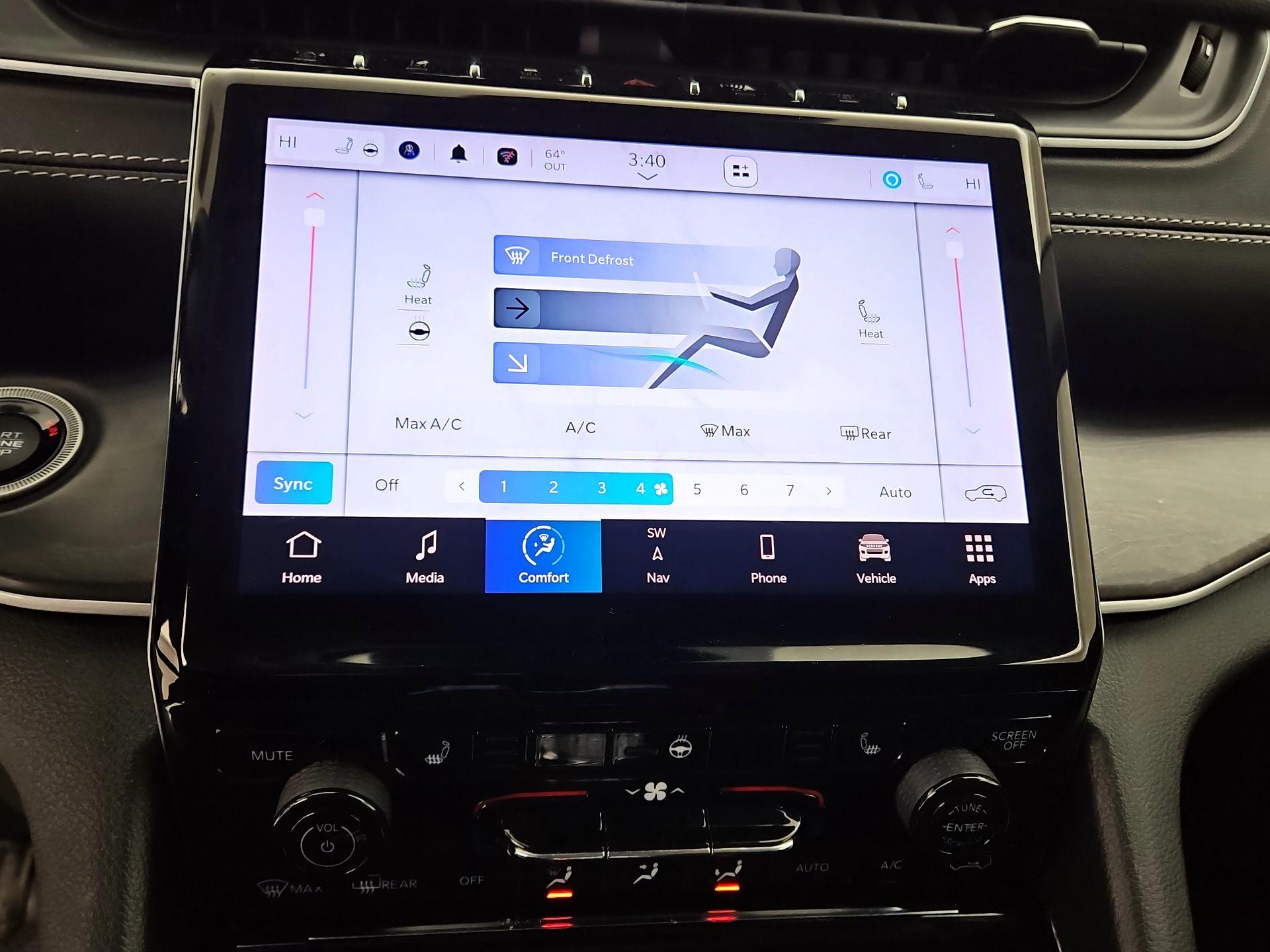 Thumbnail: 2023 Jeep Grand Cherokee - 17