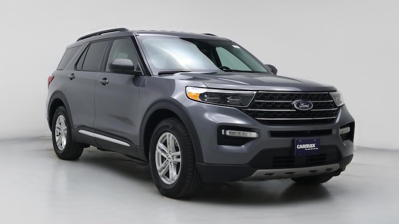 2023 Ford Explorer XLT Hero Image