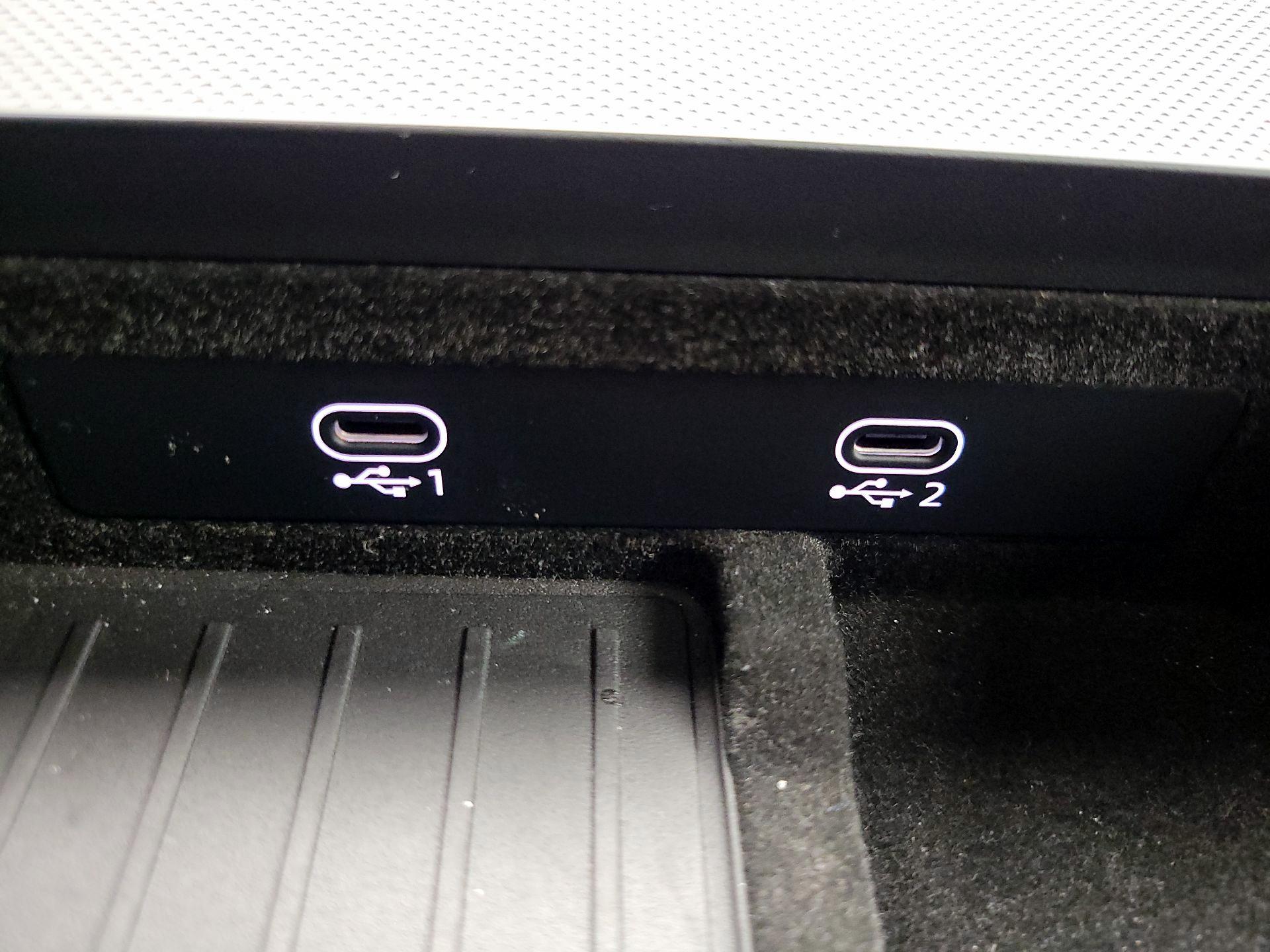 Thumbnail: 2022 Audi Q7 - 19