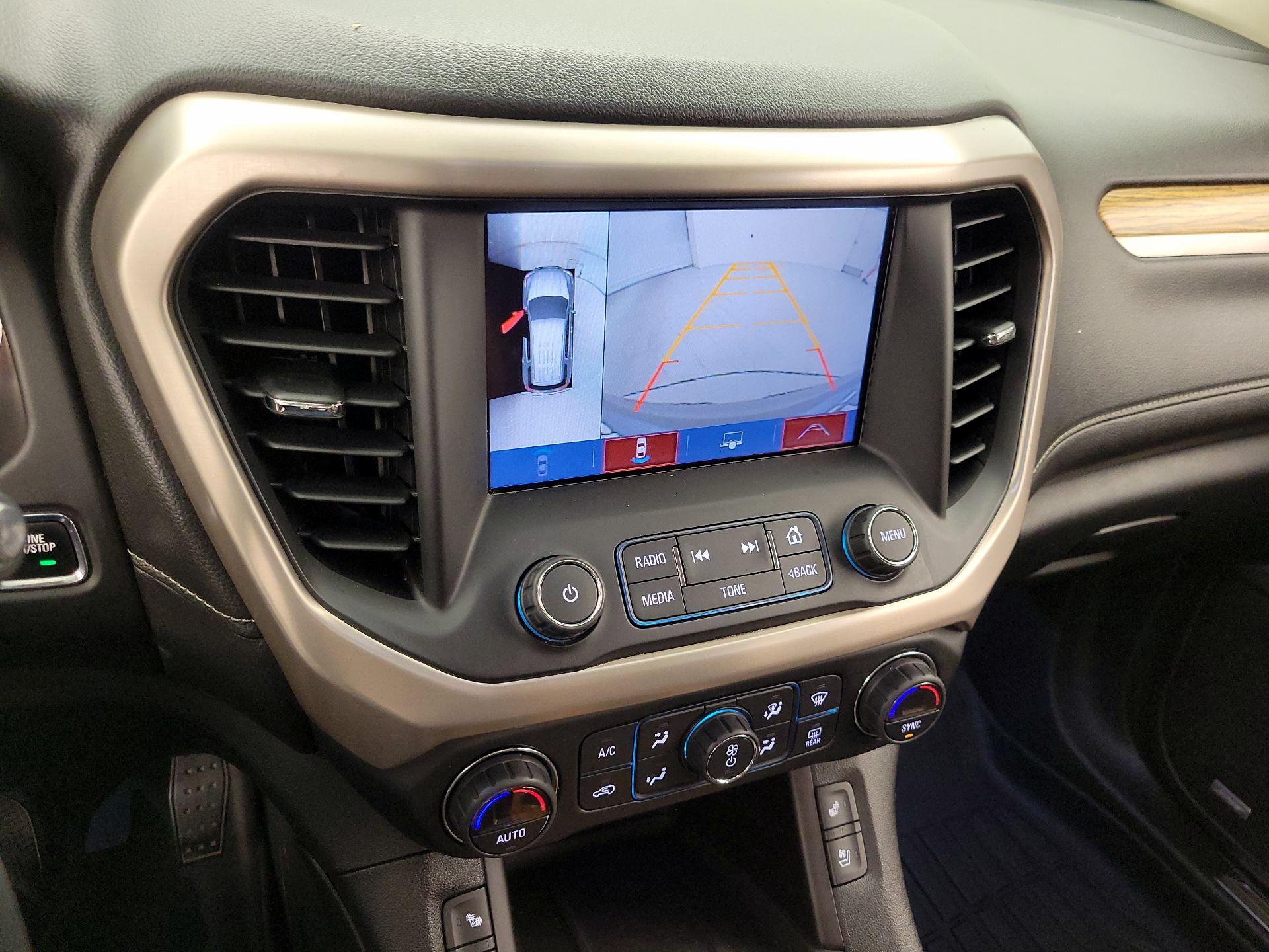 Thumbnail: 2017 GMC Acadia - 15