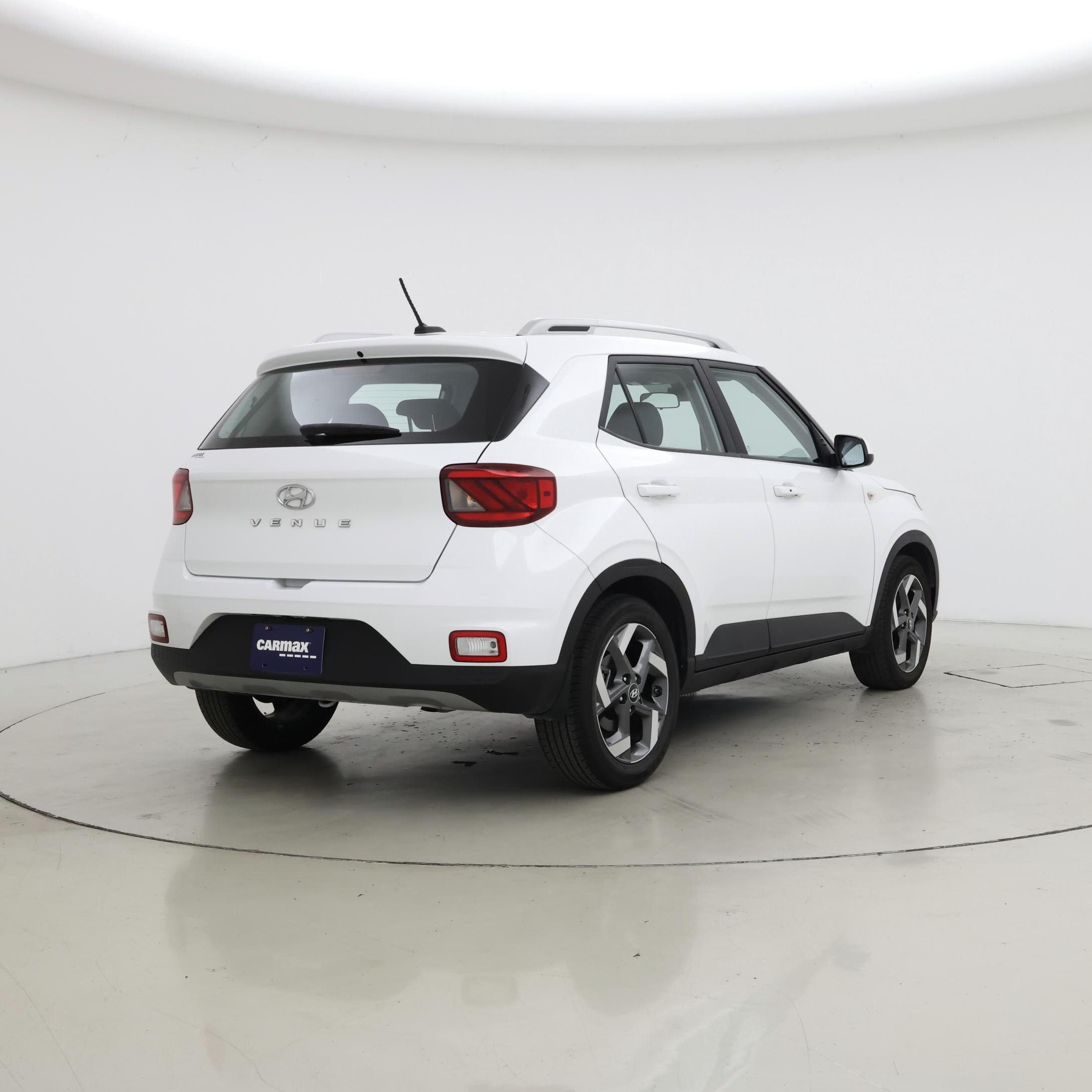 Thumbnail: 2024 Hyundai Venue - 8