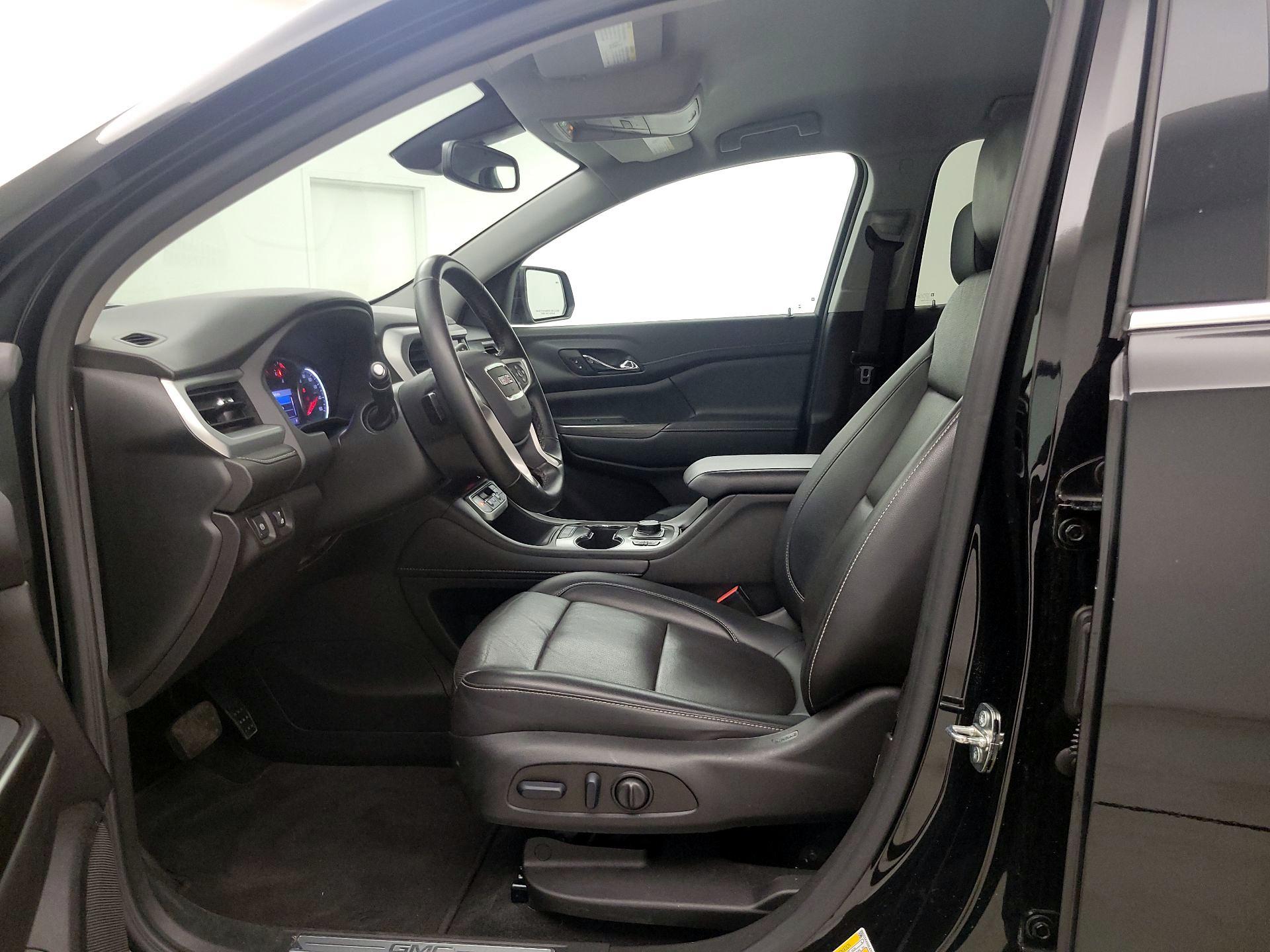 Thumbnail: 2023 GMC Acadia - 11