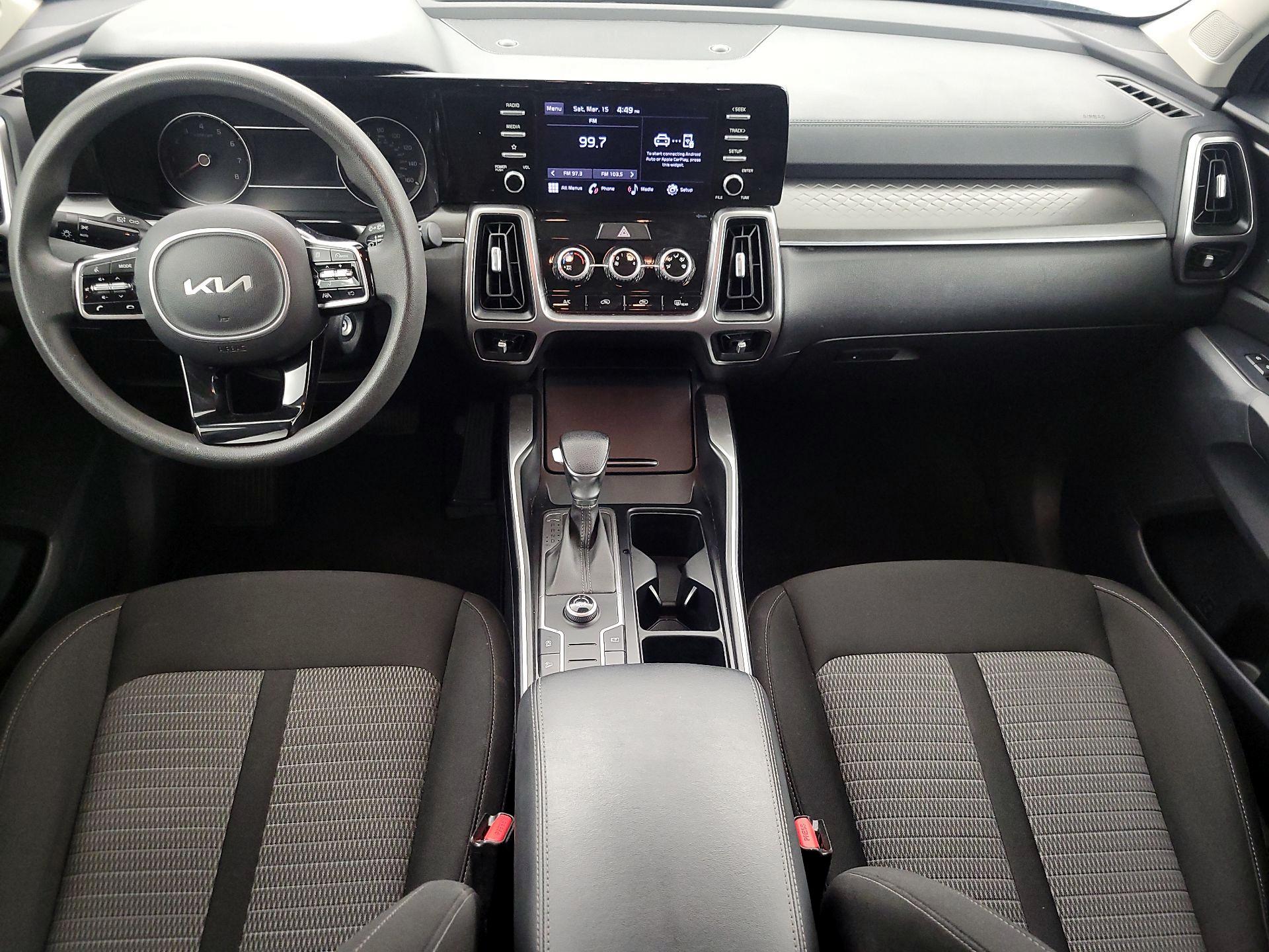 Thumbnail: 2022 Kia Sorento - 10