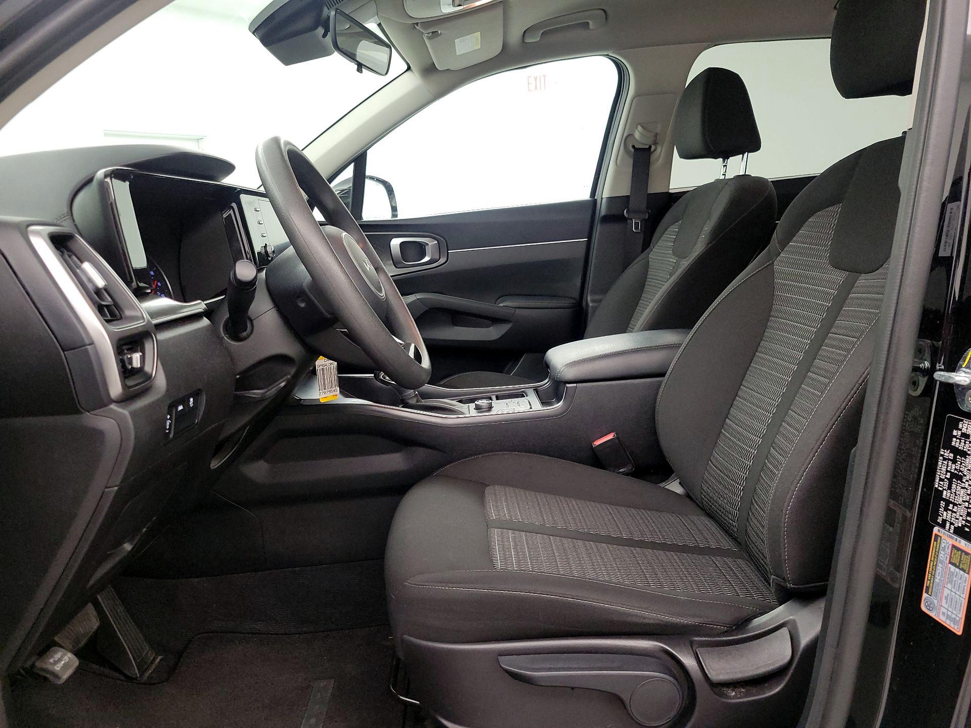 Thumbnail: 2022 Kia Sorento - 11