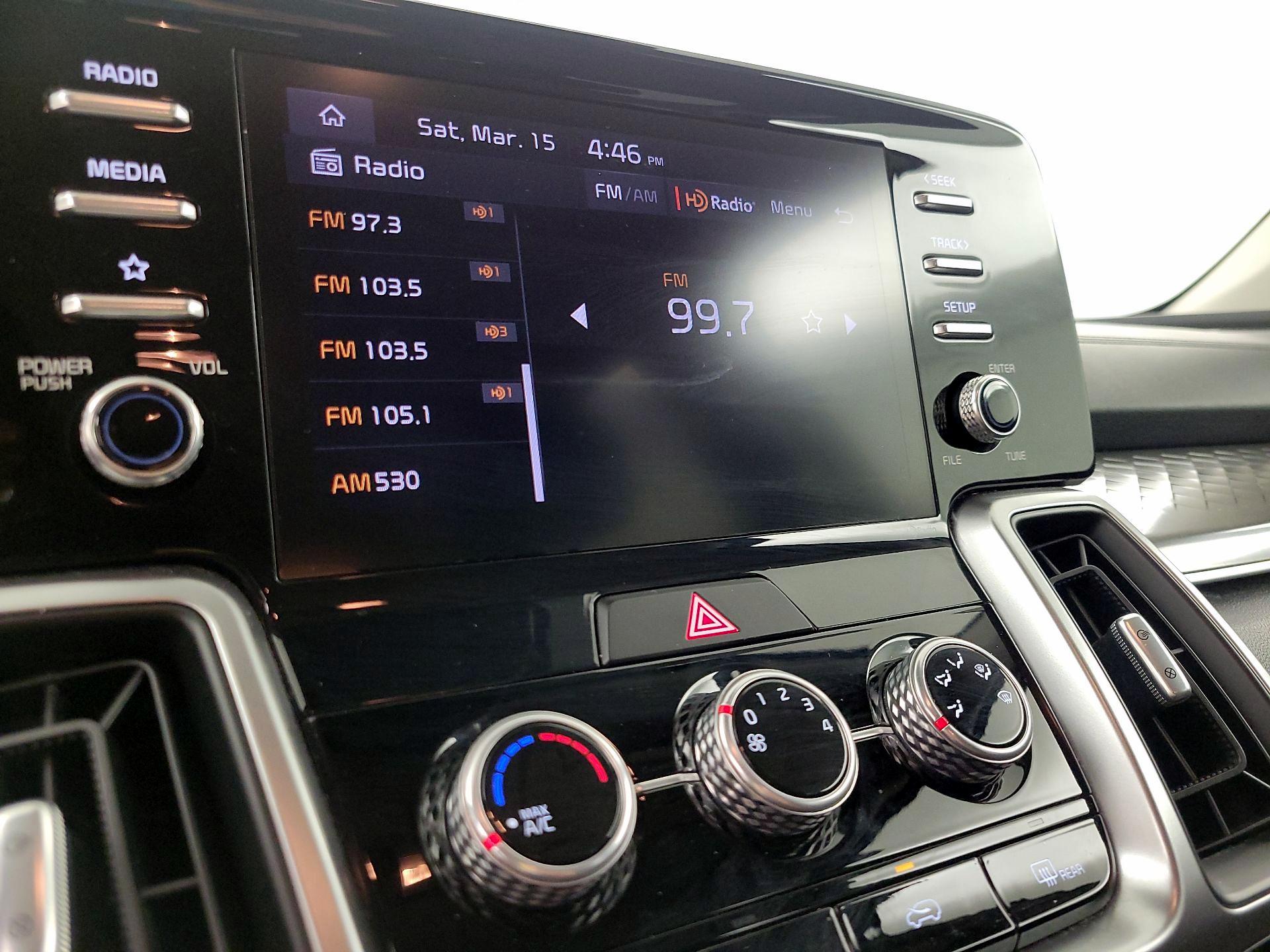 Thumbnail: 2022 Kia Sorento - 15