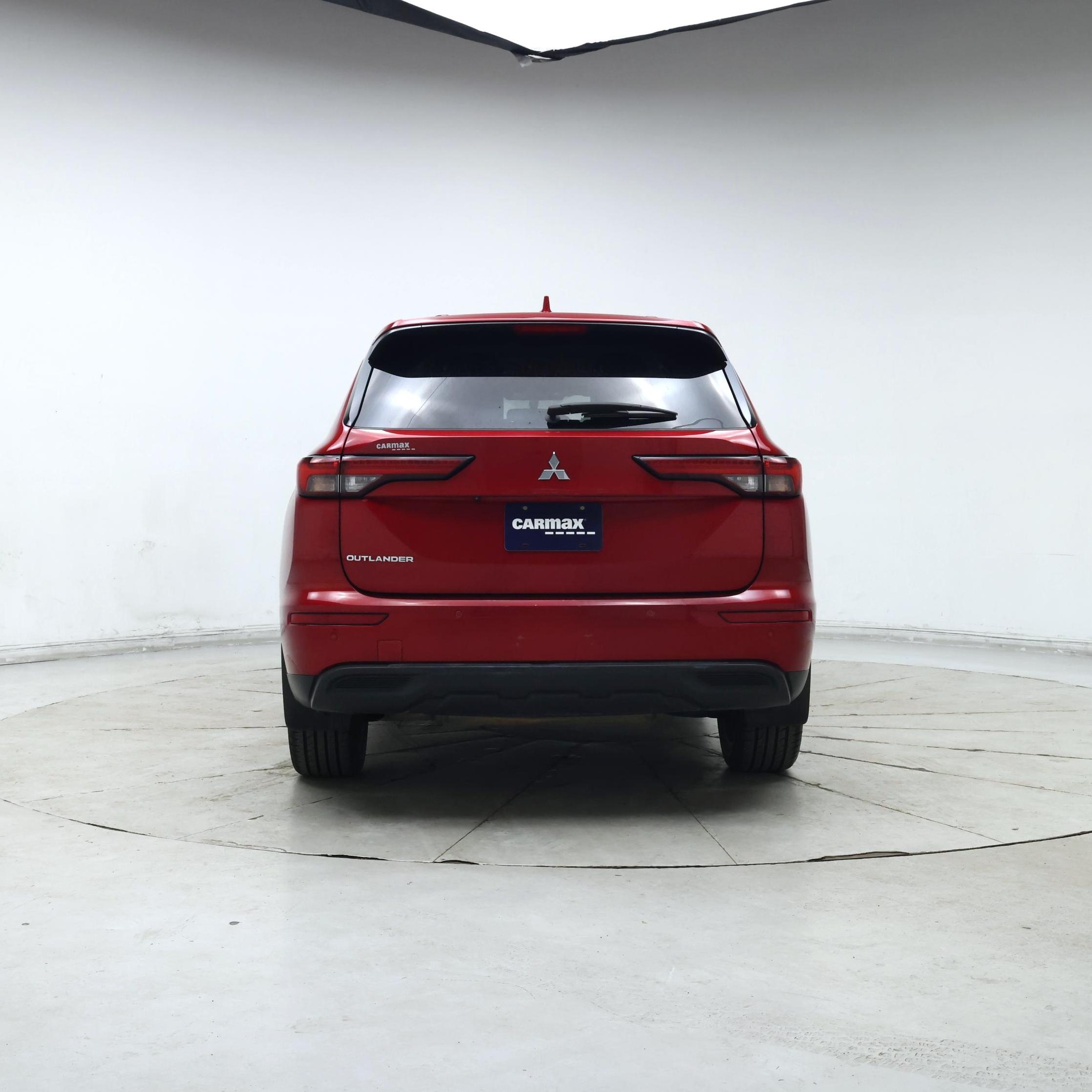 Thumbnail: 2022 Mitsubishi Outlander - 6