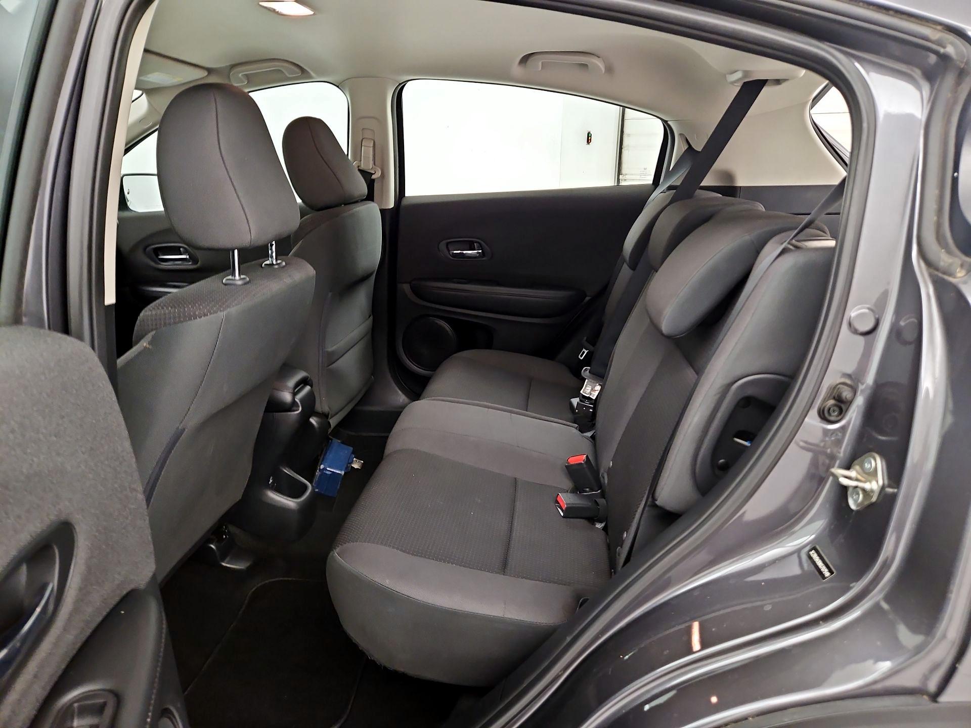 Thumbnail: 2019 Honda HR-V - 19