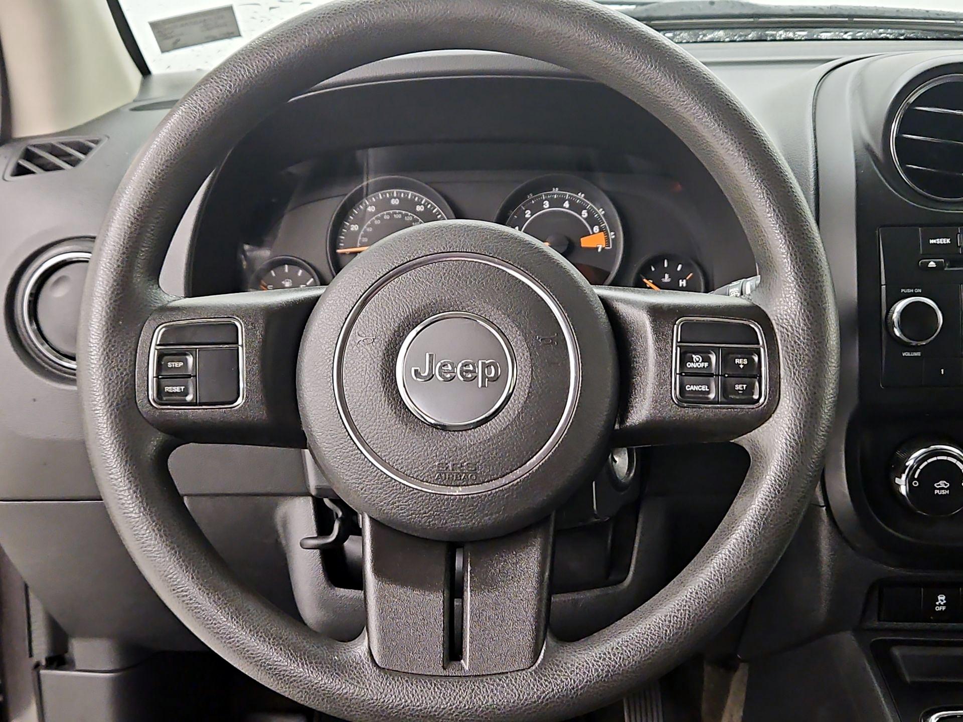 Thumbnail: 2014 Jeep Compass - 10