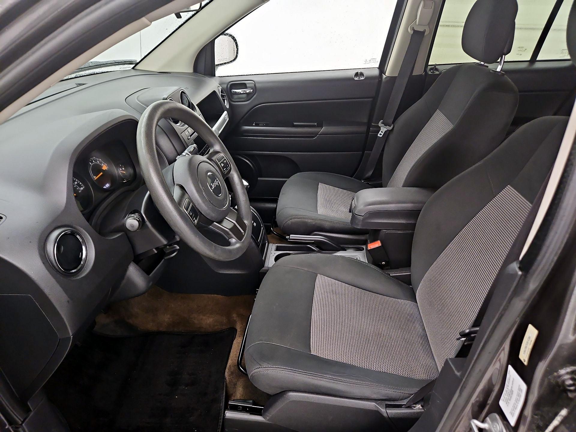 Thumbnail: 2014 Jeep Compass - 11