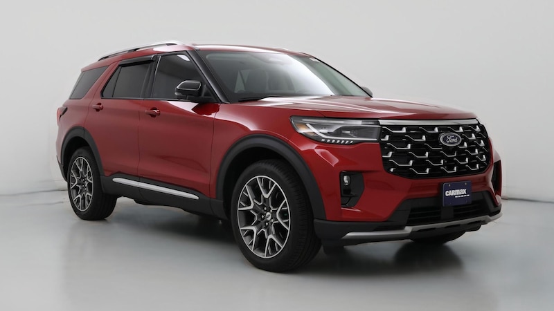 2025 Ford Explorer Platinum Hero Image