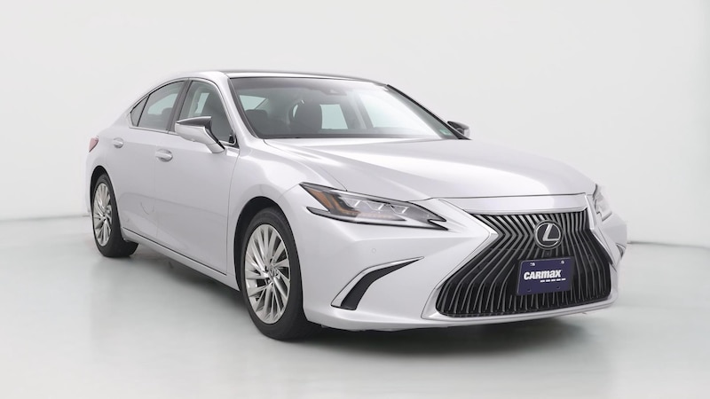 2019 Lexus ES  Hero Image
