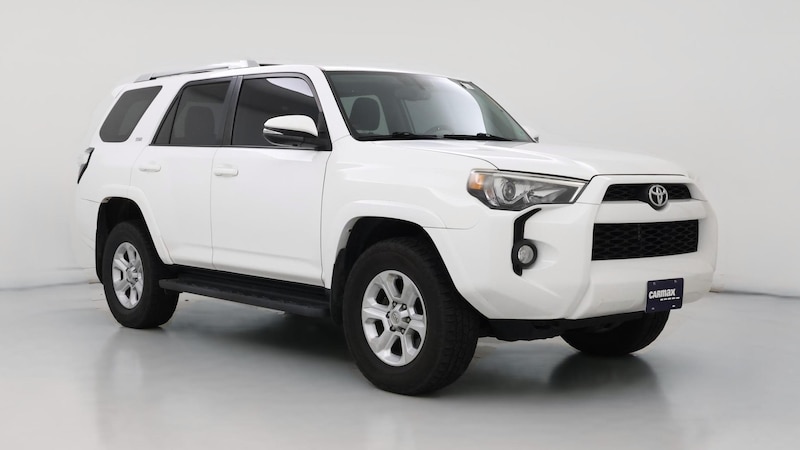 2017 Toyota 4Runner SR5 Hero Image