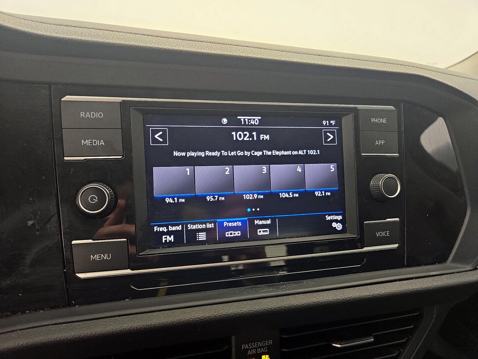 Thumbnail: 2020 Volkswagen Jetta - 15