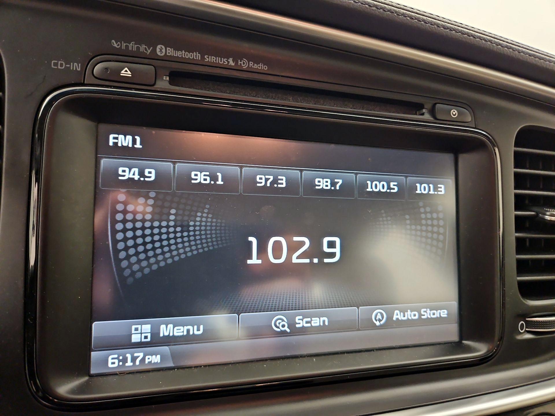 Thumbnail: 2014 Kia Optima - 16