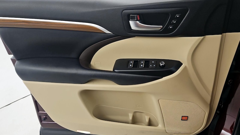 2019 Toyota Highlander Limited 12