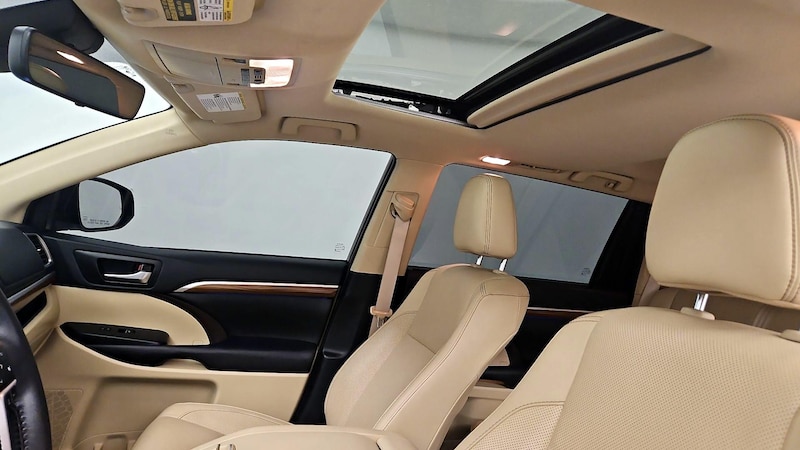 2019 Toyota Highlander Limited 20