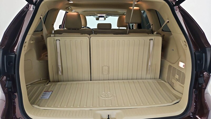 2019 Toyota Highlander Limited 23