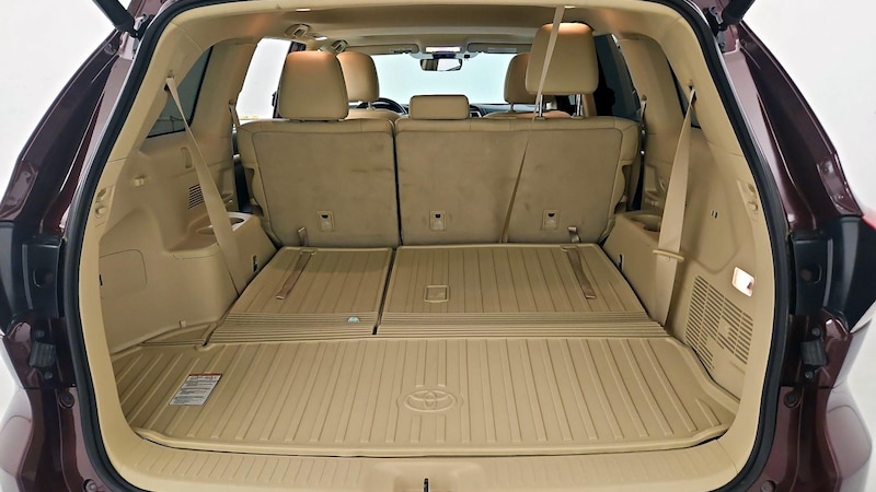 2019 Toyota Highlander Limited 24