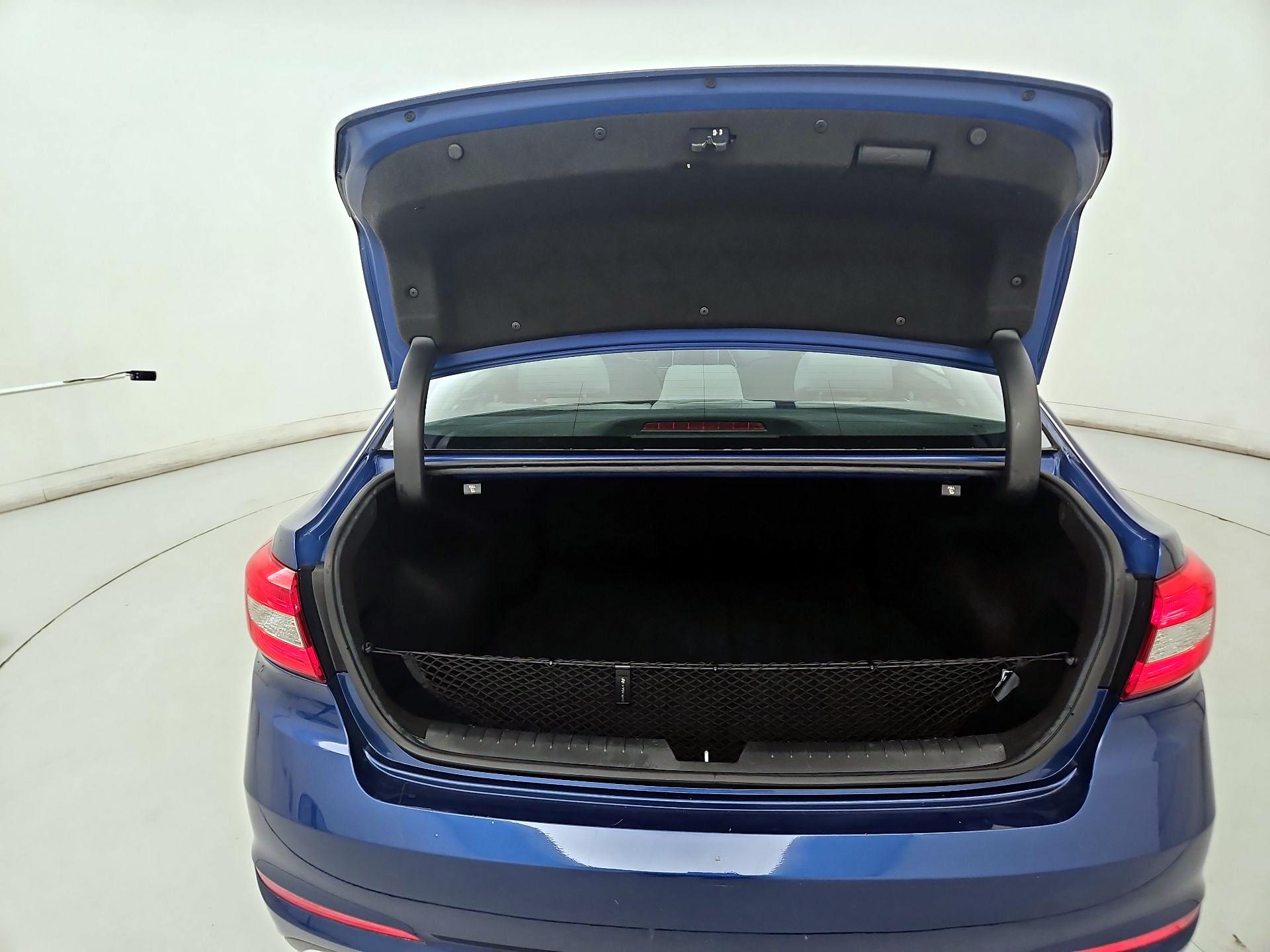 Thumbnail: 2015 Hyundai Sonata - 20