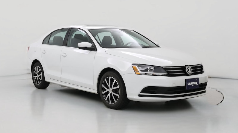 2017 Volkswagen Jetta SE Hero Image