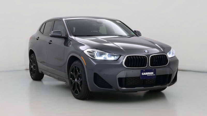2021 BMW X2 xDrive28i Hero Image