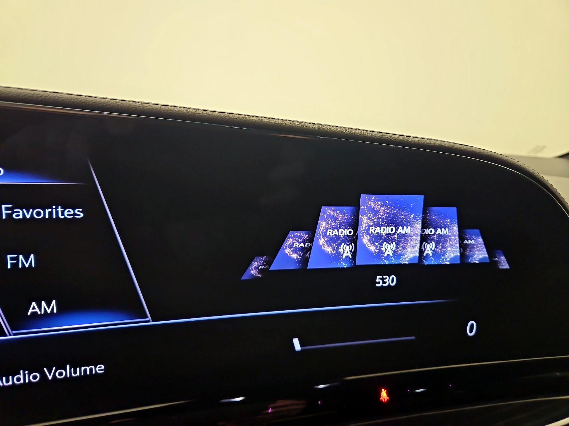 Thumbnail: 2024 Cadillac Escalade - 16