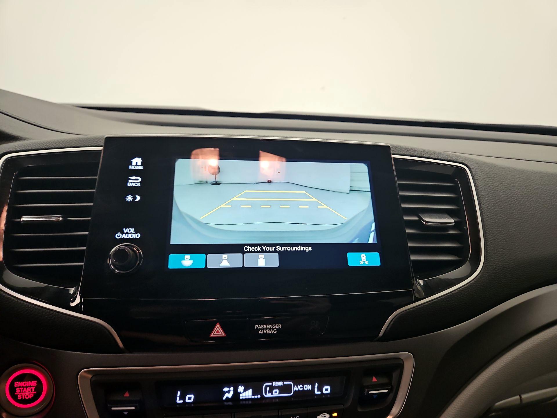 Thumbnail: 2020 Honda Pilot - 14