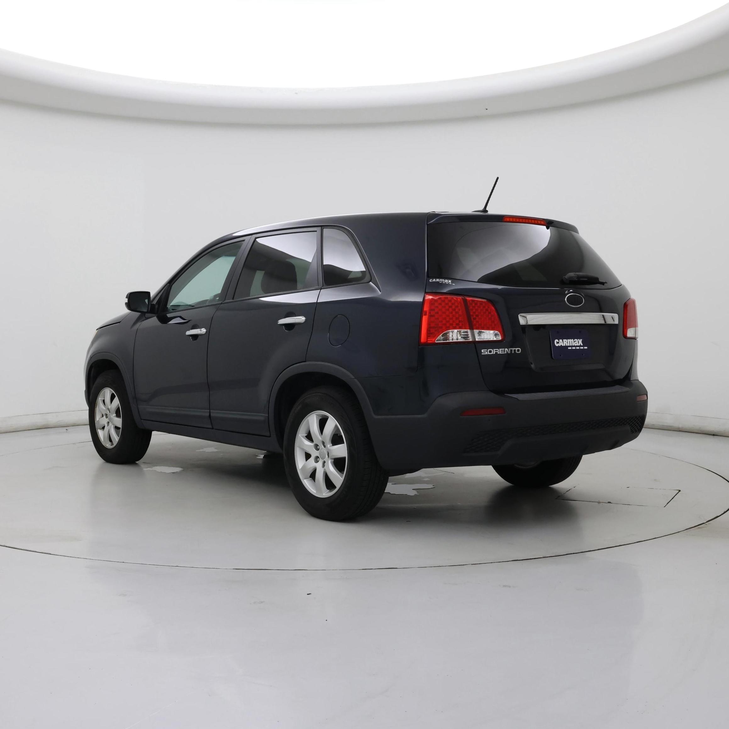 Thumbnail: 2013 Kia Sorento - 2
