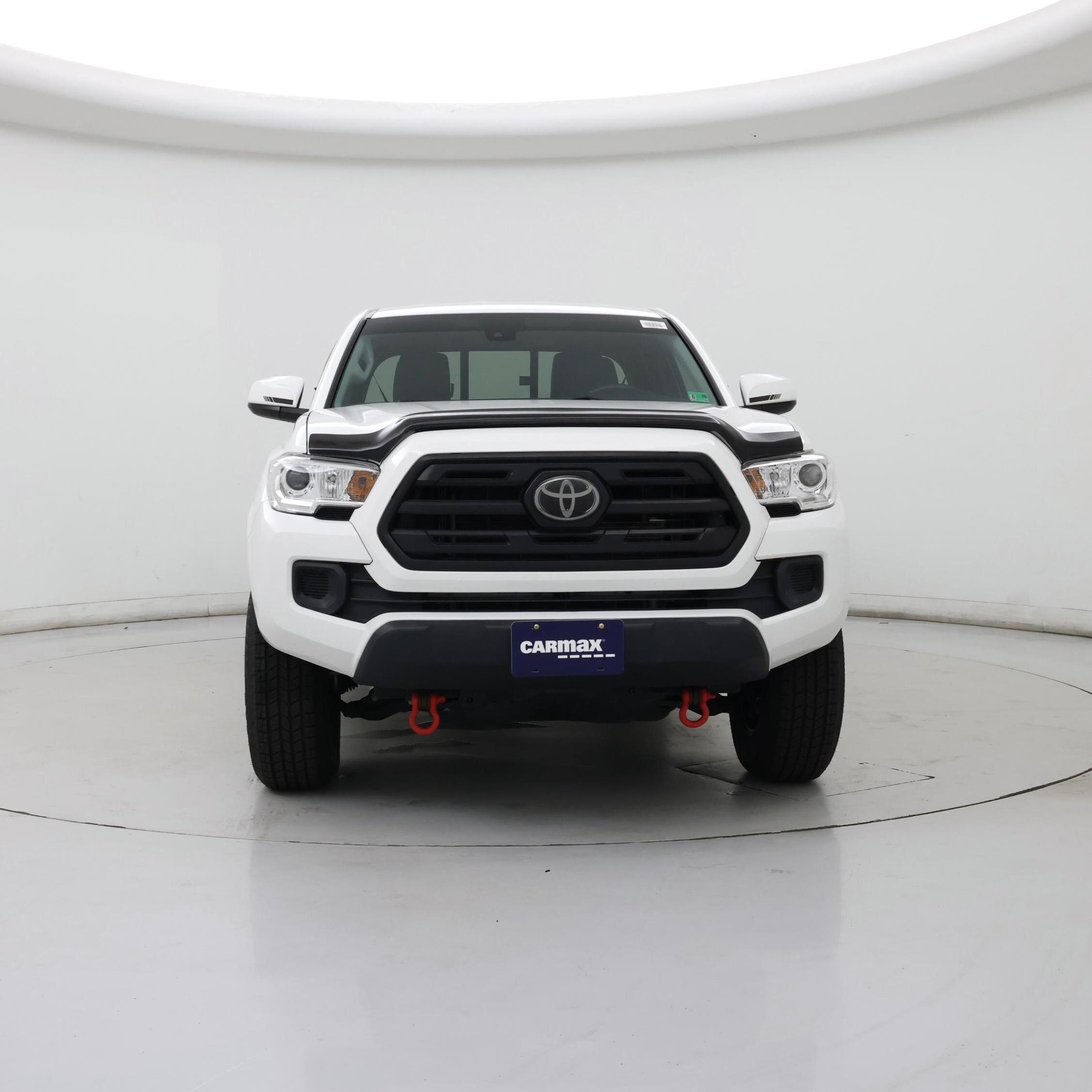 Thumbnail: 2019 Toyota Tacoma - 5