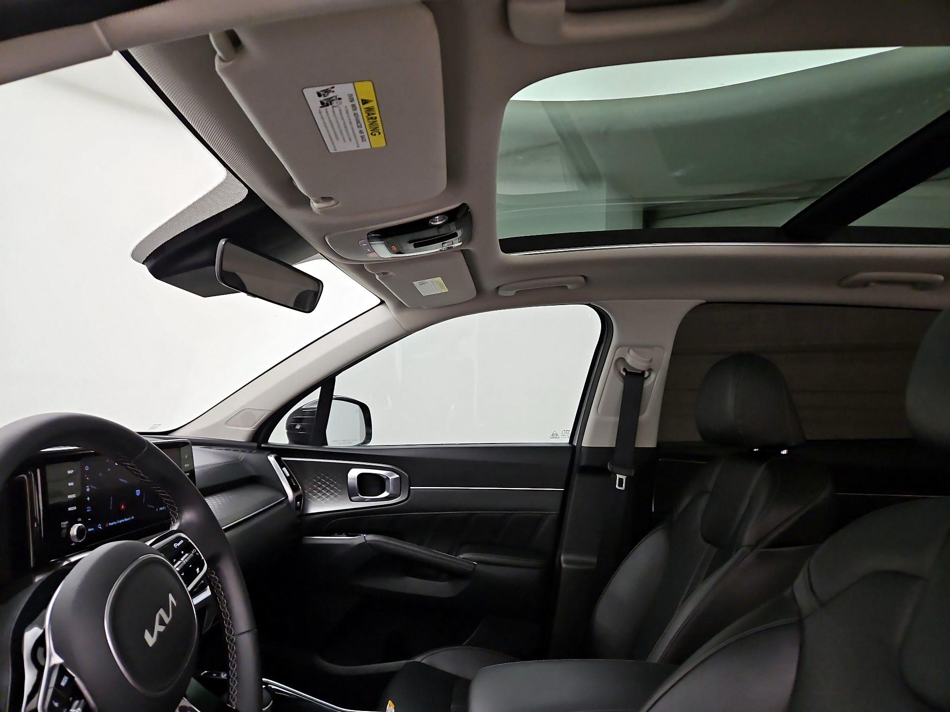 Thumbnail: 2022 Kia Sorento - 20
