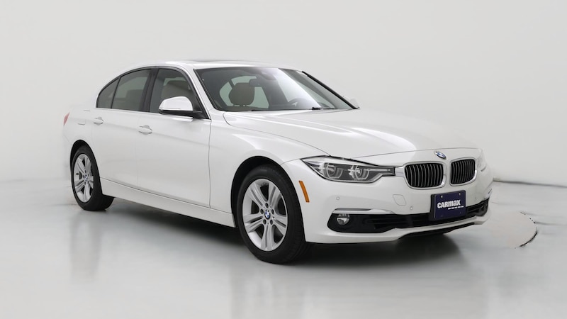 2018 BMW 3 Series 330xi Hero Image