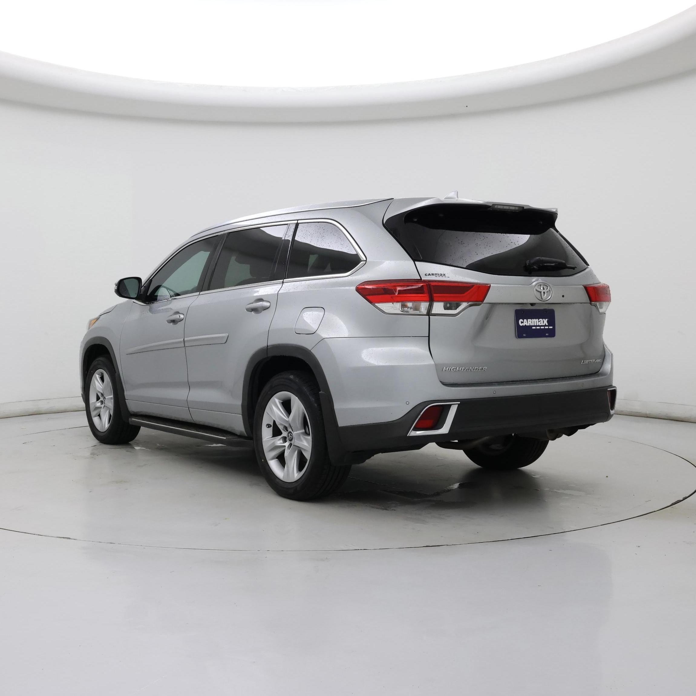 Thumbnail: 2017 Toyota Highlander - 2