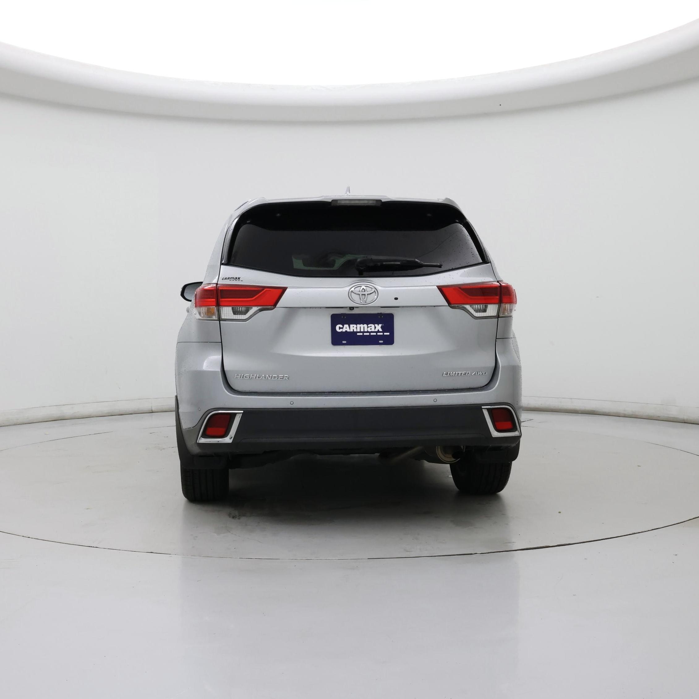 Thumbnail: 2017 Toyota Highlander - 6