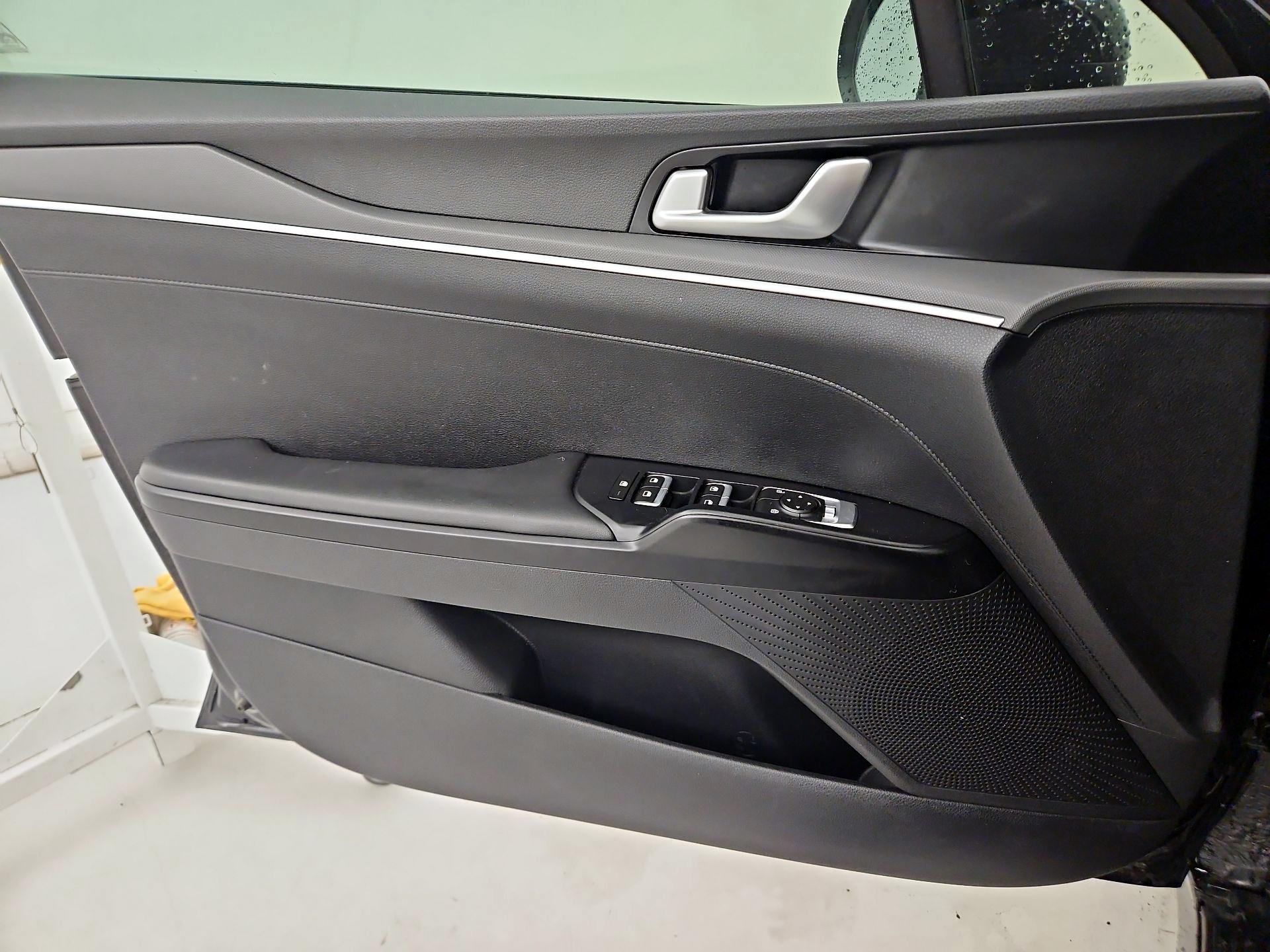 Thumbnail: 2021 Kia K5 - 12