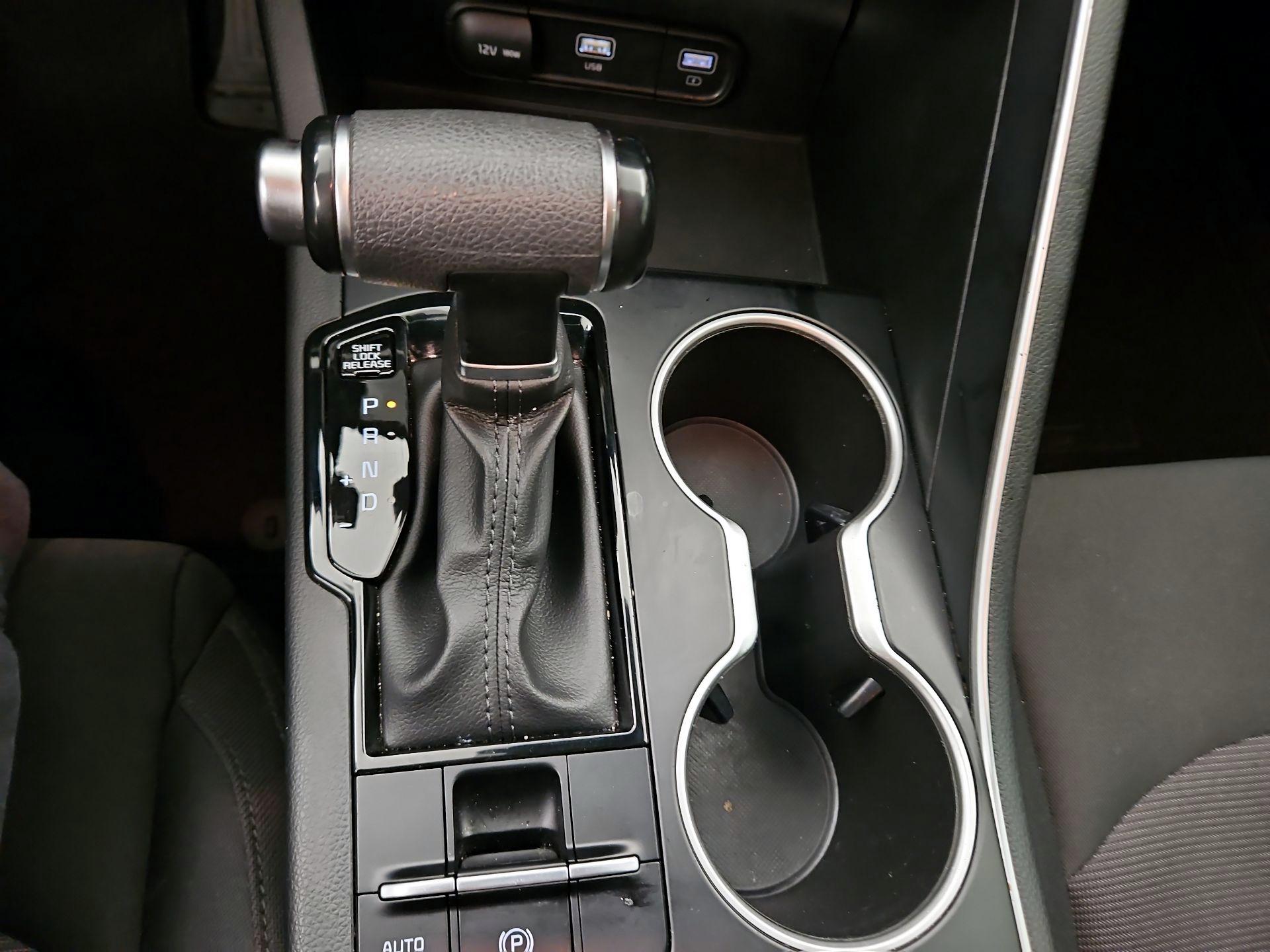Thumbnail: 2021 Kia K5 - 17