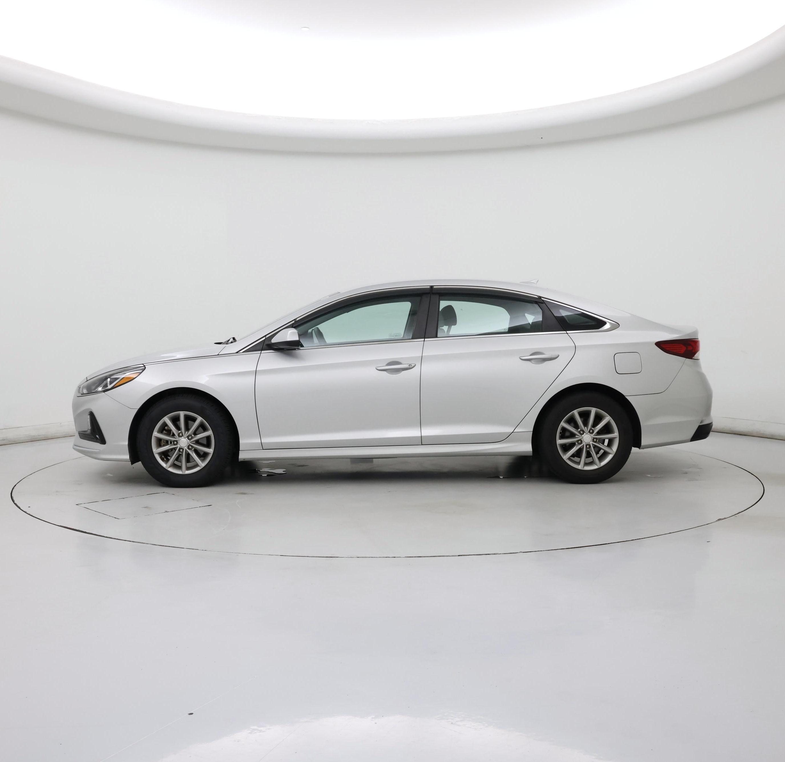 Thumbnail: 2019 Hyundai Sonata - 3